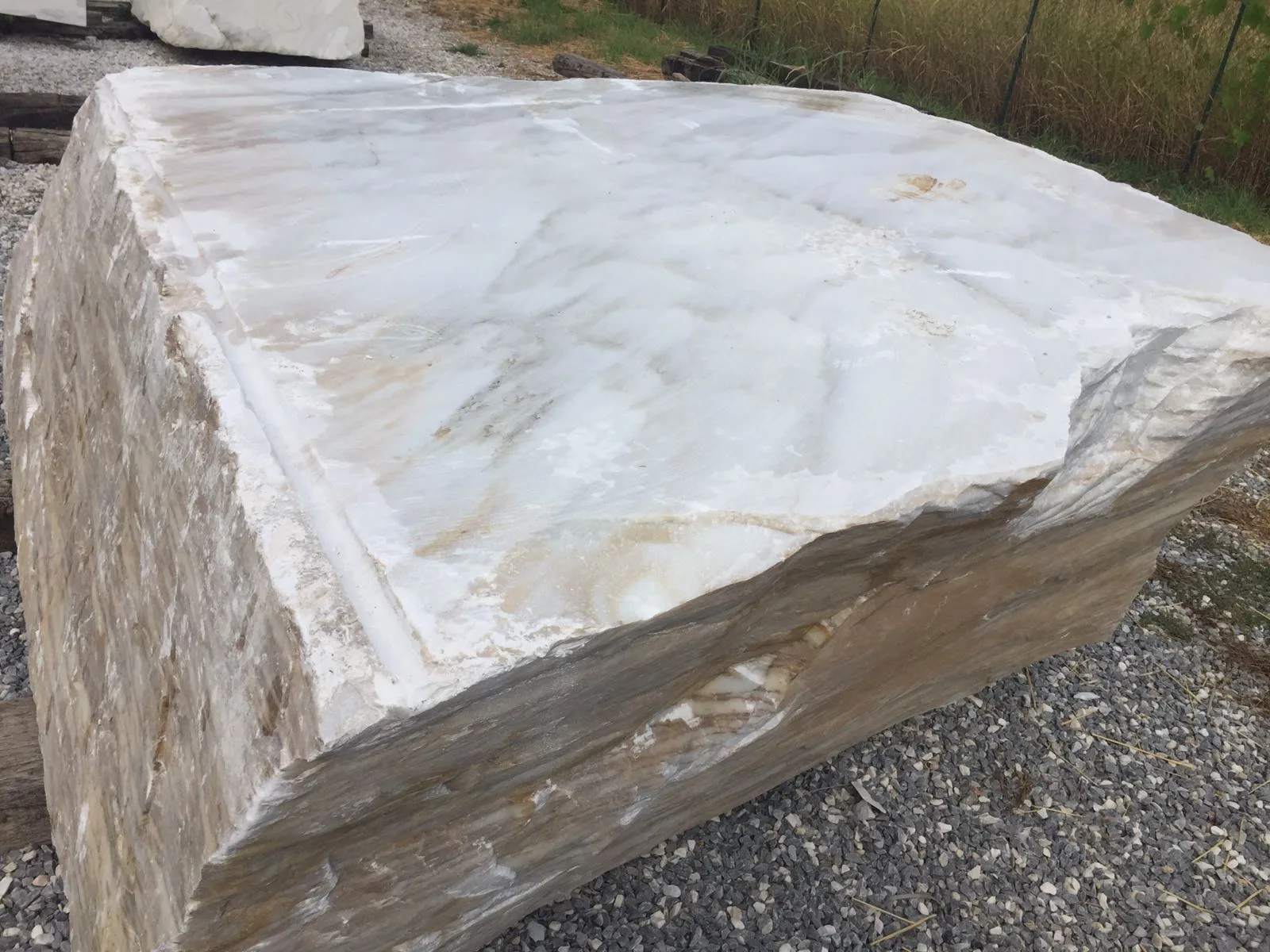 Calacatta Luccicoso – Marmi di Carrara